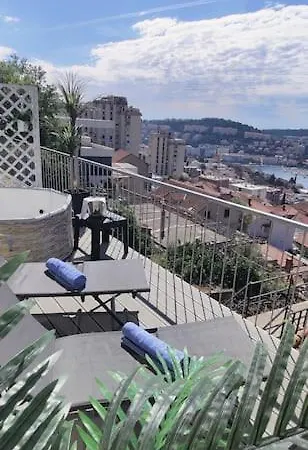Daire Kate's Studio With An Amazing View