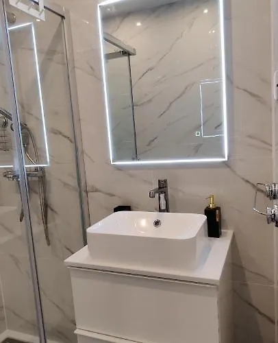 Kate's Studio With An Amazing View *