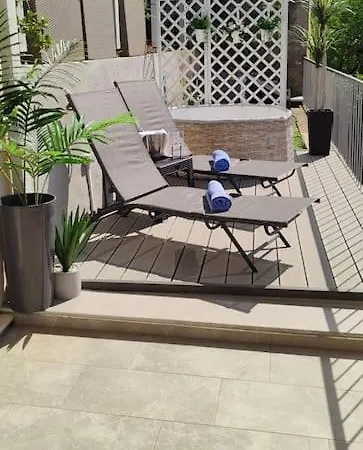 Kate's Studio With An Amazing View Διαμέρισμα *